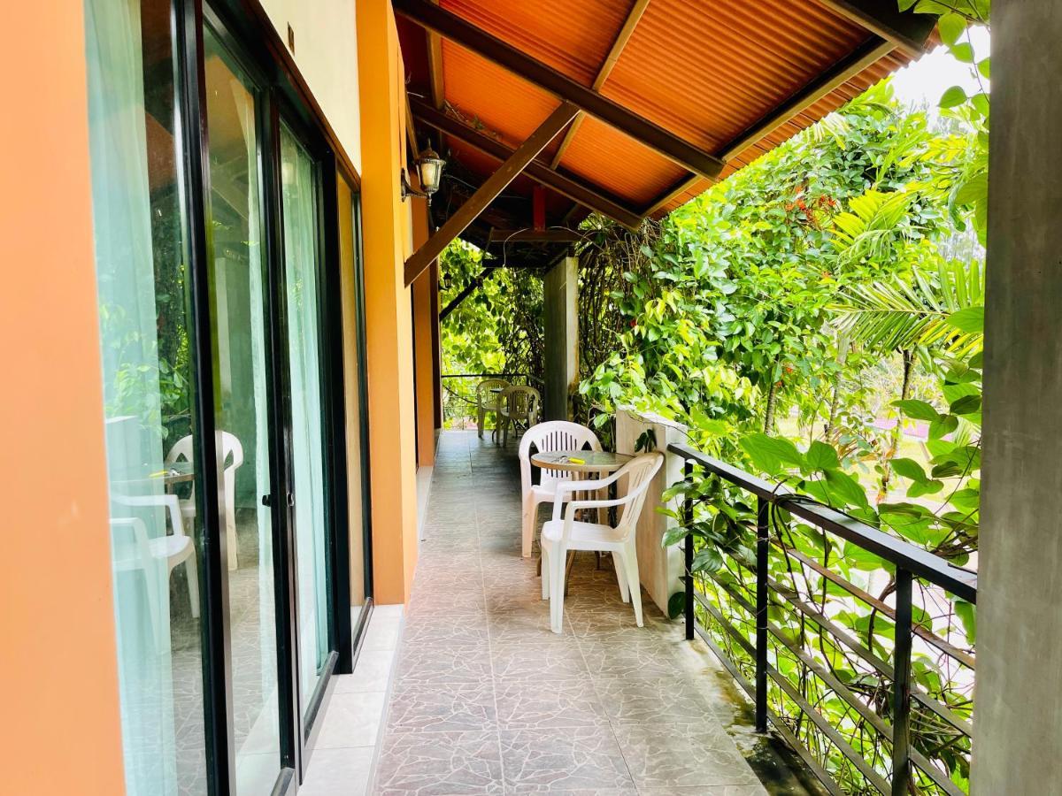 Wassana Sitdharma Guesthouse Trang Eksteriør billede