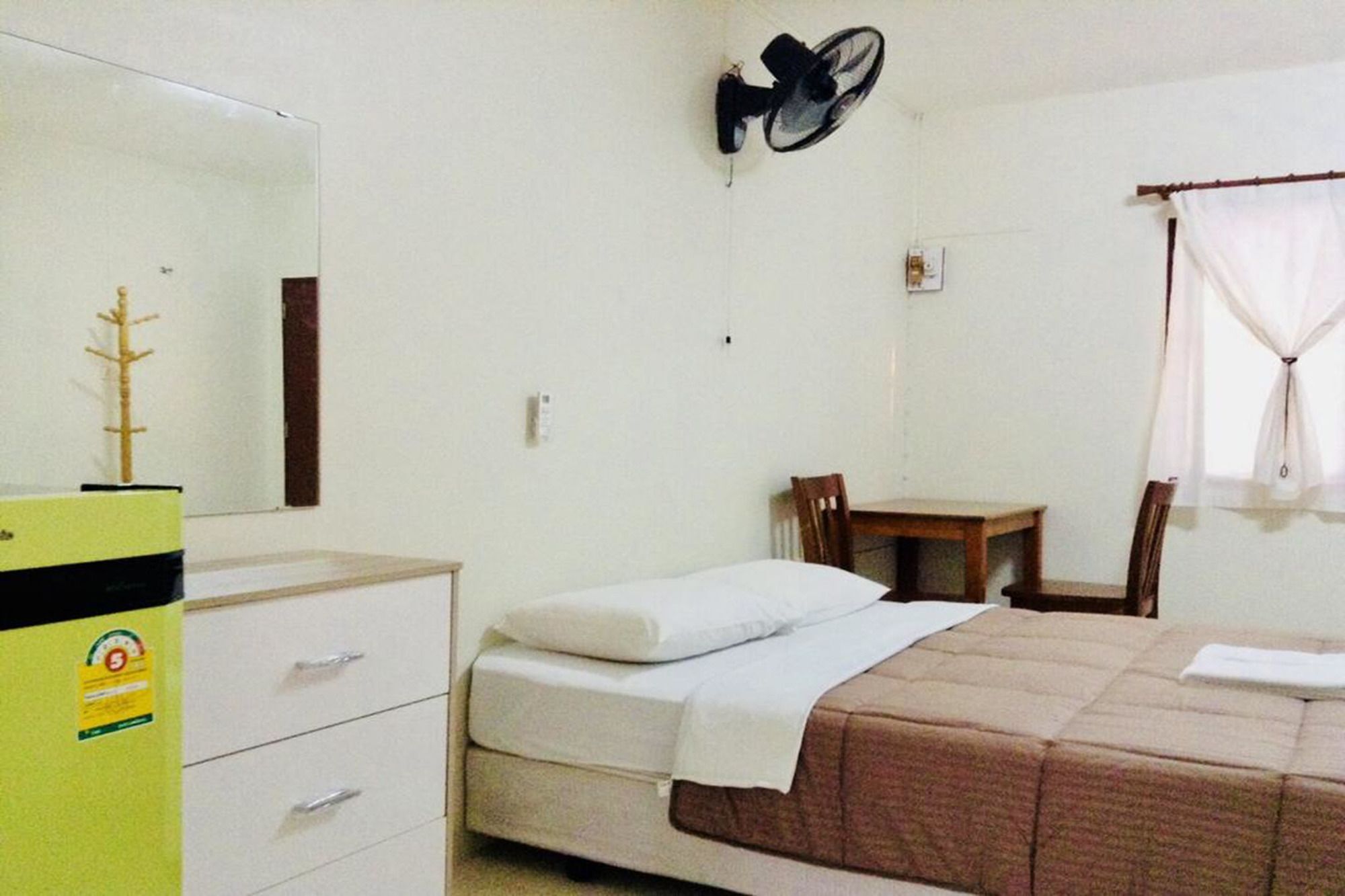 Wassana Sitdharma Guesthouse Trang Eksteriør billede